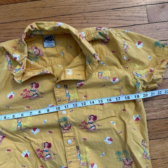 Mens Size S Hang Ten Pin Up Girl Hawaiian Shirt - Picture 5 of 6